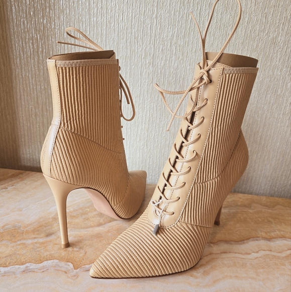 Giuseppe Zanotti Zina lace up Quilted Leather Heeled Ankle Boots